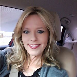 Meet your Posher, Marci